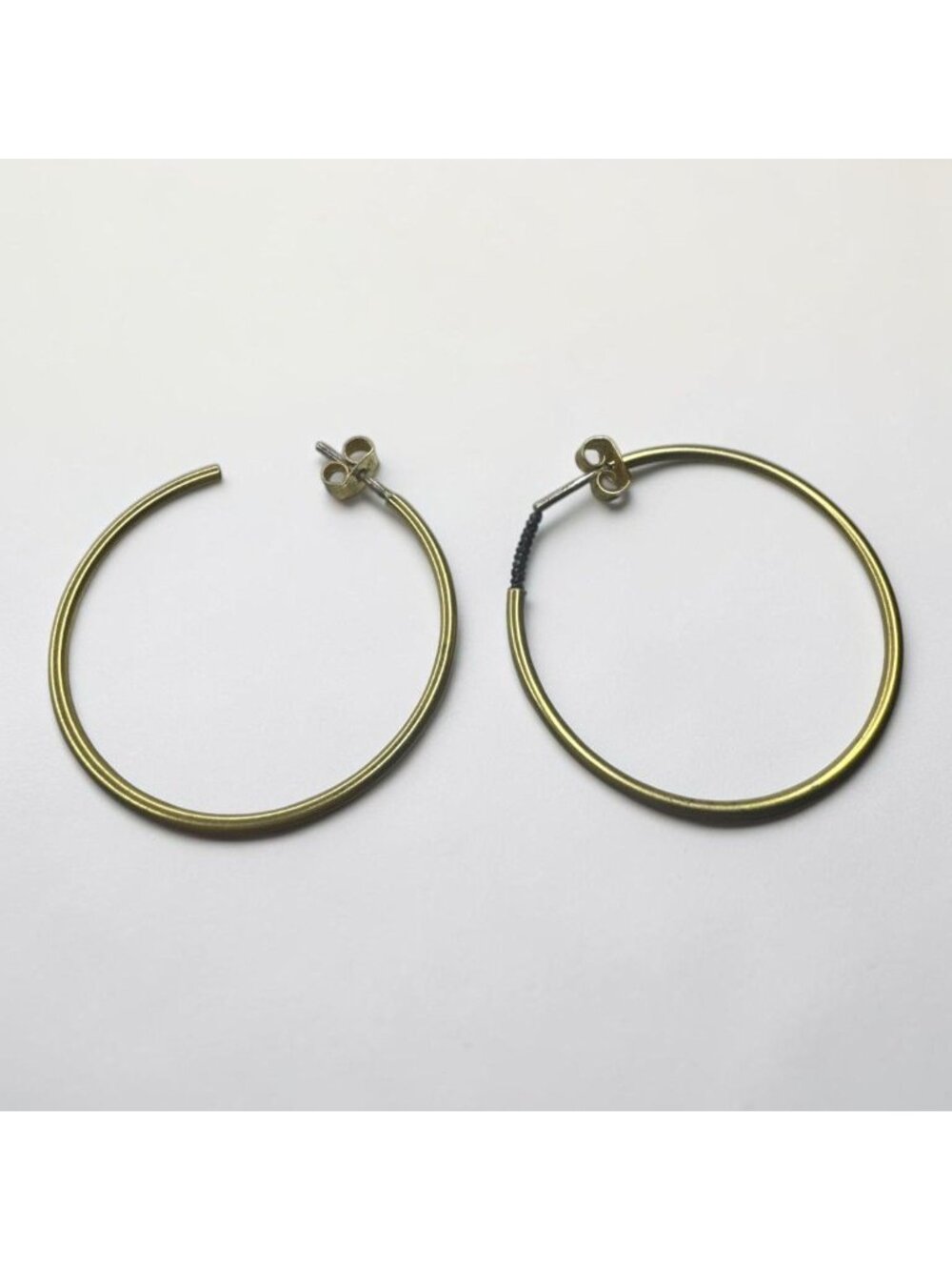 Gold-Tone Open Hoop Earrings With Post Back Minimalist Style Lightweight Approx.